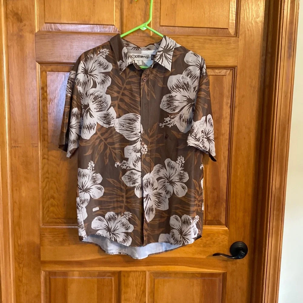 O’NEILL Men’s Short Sleeve Button Down Size Lg-EUC